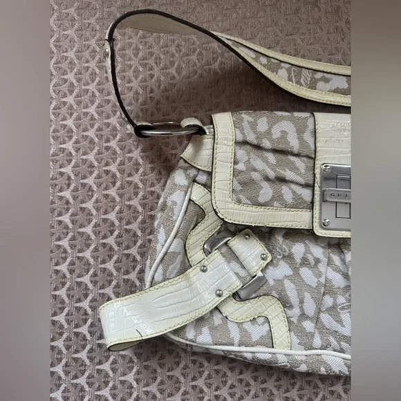 Vintage - Guess Leopard Print - Handbag - - Picture 2 of 6